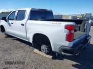 ✅ 2023 Chevrolet Silverado 1500 LT Trail Boss • VIN: 3GCUDFED0PG342929 • Lot: 41507011. Wystawiony na IAAI z przebiegiem Nie podano. Bezpłatny archiwum sprzedaży aukcyjnych z USA i szczegółowy raport historii pojazdu na DreamBid. Zdjęcie 3.