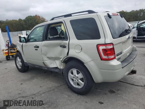 ✅ 2009 Ford Escape XLT • VIN: 1FMCU93G49KD06503 • Лот: 90567785. Опубликован ранее на Copart с пробегом 285 063 миль. Бесплатный доступ к архиву аукционных продаж из США и подробный отчёт об истории автомобиля на DreamBid. Изображение 2.