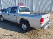 ✅ 2002 Dodge Dakota Sport • VIN: 1B7HL38N02S681523 • Lot: 43537584. Wystawiony na IAAI z przebiegiem 216 042 mil. Bezpłatny archiwum sprzedaży aukcyjnych z USA i szczegółowy raport historii pojazdu na DreamBid. Zdjęcie 3.