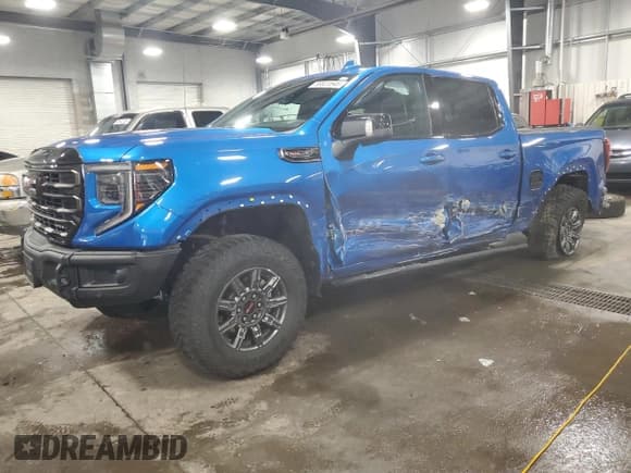 ✅ 2024 GMC Sierra 1500 AT4X • VIN: 3GTUUFEL1RG204505 • Лот: 58531545. Опубликован ранее на Copart с пробегом 10 254 миль. Бесплатный доступ к архиву аукционных продаж из США и подробный отчёт об истории автомобиля на DreamBid. Изображение 1.