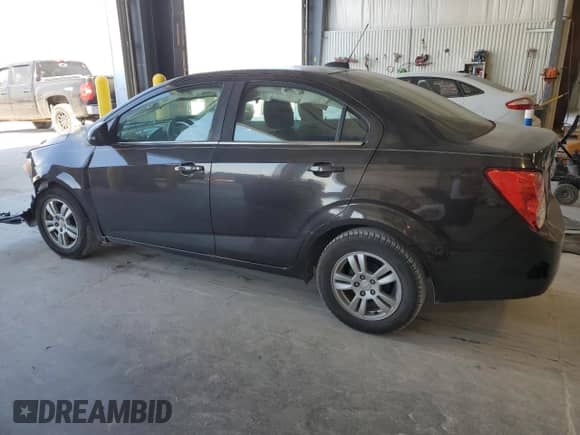 2015 Chevrolet Sonic LT с VIN 1G1JC5SH3F4213174, выставлен на аукционе Copart как лот 84523535 с пробегом 167 685 миль миль и Чистый • Clean title. История ставок и продаж доступна на DreamBid. Изображение 2.