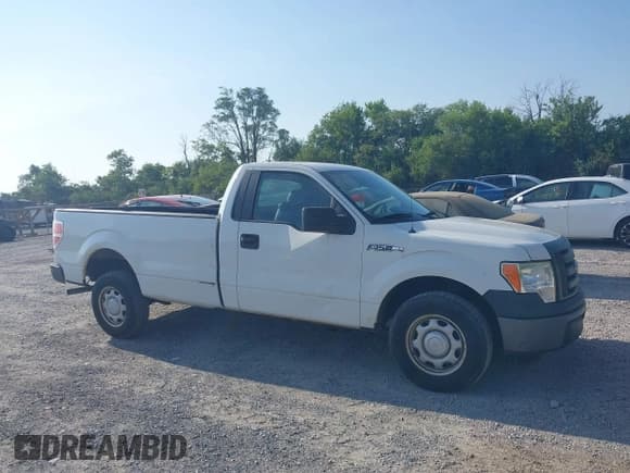 ✅ 2011 Ford F-150 XL • VIN: 1FTMF1CM0BKD08247 • Lot: 42939717. Listed on IAAI with 212,626 mi. Free auction sales archive from the USA and detailed vehicle history report at DreamBid. Image 13.