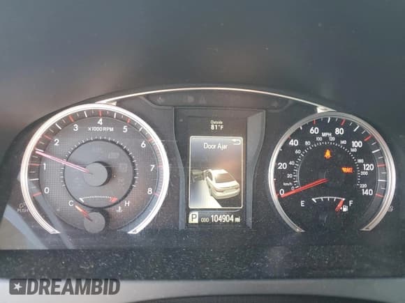 ✅ 2015 Toyota Camry SE • VIN: 4T1BF1FK2FU891198 • Lot: 92835725. Wystawiony na Copart z przebiegiem 104 904 mil. Bezpłatny archiwum sprzedaży aukcyjnych z USA i szczegółowy raport historii pojazdu na DreamBid. Zdjęcie 9.