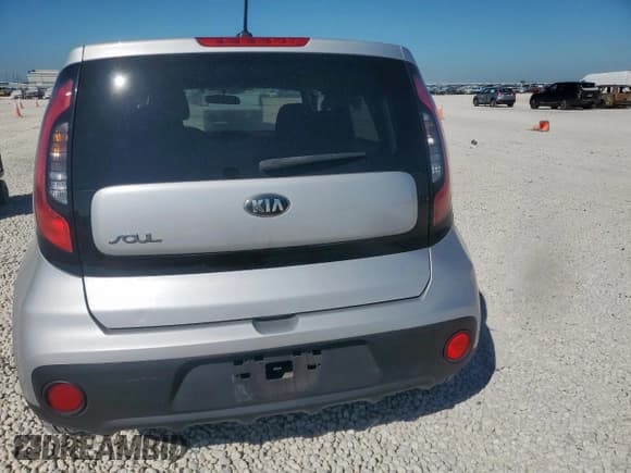 ✅ 2017 Kia Soul • VIN: KNDJN2A27H7435974 • Lot: 83759545. Listed on Copart with Not provided. Free auction sales archive from the USA and detailed vehicle history report at DreamBid. Image 6.