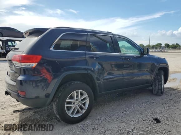 ✅ 2017 Jeep Grand Cherokee Altitude • VIN: 1C4RJFAGXHC717129 • Lot: 69635915. Listed on Copart with 100,151 mi. Free auction sales archive from the USA and detailed vehicle history report at DreamBid. Image 3.