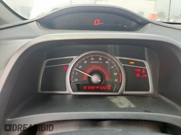 ✅ 2009 Honda Civic Si • VIN: 2HGFG21589H701603 • Lot: 70952615. Listed on Copart with 167,099 mi. Free auction sales archive from the USA and detailed vehicle history report at DreamBid. Image 9.