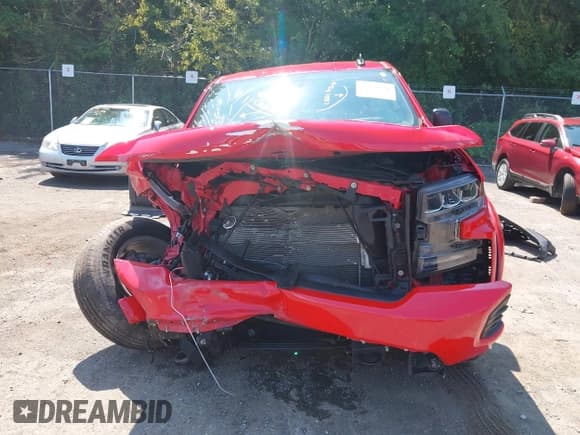 ✅ 2019 Chevrolet Silverado 1500 RST • VIN: 1GCRYEED6KZ211405 • Lot: 42986234. Wystawiony na IAAI z przebiegiem 93 246 mil. Bezpłatny archiwum sprzedaży aukcyjnych z USA i szczegółowy raport historii pojazdu na DreamBid. Zdjęcie 12.