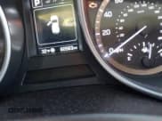 ✅ 2017 Hyundai Santa Fe 2.4L • VIN: 5XYZUDLB3HG452580 • Lot: 43900244. Listed on IAAI with 60,563 mi. Free auction sales archive from the USA and detailed vehicle history report at DreamBid. Image 15.