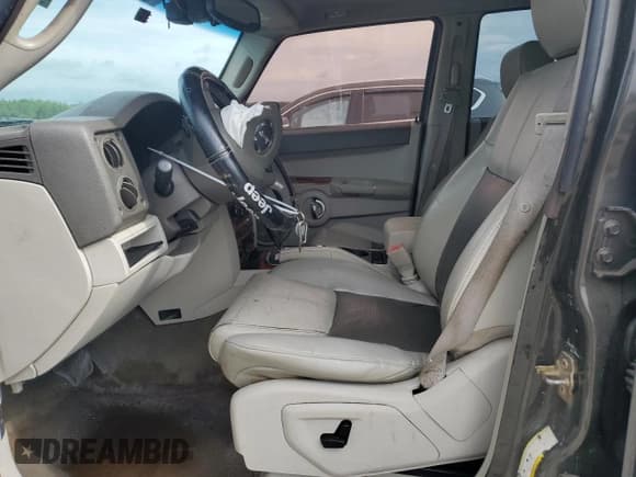 ✅ 2006 Jeep Commander Limited • VIN: 1J8HG58256C228366 • Lot: 52865005. Wystawiony na Copart z przebiegiem Nie podano. Bezpłatny archiwum sprzedaży aukcyjnych z USA i szczegółowy raport historii pojazdu na DreamBid. Zdjęcie 7.