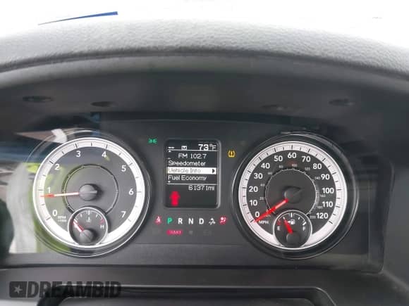 2022 Ram 1500 Tradesman с VIN 3C6JR6AT9NG210824, выставлен на аукционе IAAI как лот 42161290 с пробегом 61 371 миль миль и . История ставок и продаж доступна на DreamBid. Изображение 7.