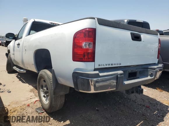 ✅ 2013 Chevrolet Silverado 2500HD Work Truck • VIN: 1GC0CVCG5DF173626 • Лот: 58605174. Опубликован ранее на Copart с пробегом 181 070 миль. Бесплатный доступ к архиву аукционных продаж из США и подробный отчёт об истории автомобиля на DreamBid. Изображение 2.