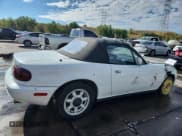 ✅ 1990 Mazda MX-5 Miata • VIN: JM1NA3510L0134985 • Lot: 70491815. Wystawiony na Copart z przebiegiem 87 499 mil. Bezpłatny archiwum sprzedaży aukcyjnych z USA i szczegółowy raport historii pojazdu na DreamBid. Zdjęcie 3.