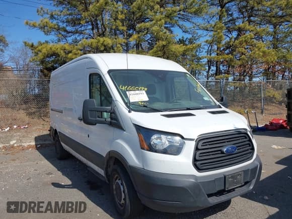 ✅ 2019 Ford Transit • VIN: 1FTBW2CM9KKA40635 • Lot: 41660193. Wystawiony na IAAI z przebiegiem 54 244 mil. Bezpłatny archiwum sprzedaży aukcyjnych z USA i szczegółowy raport historii pojazdu na DreamBid. Zdjęcie 1.