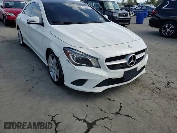 ✅ 2015 Mercedes-Benz CLA 250 • VIN: WDDSJ4GB5FN186818 • Lot: 81955215. Listed on Copart with 139,579 mi. Free auction sales archive from the USA and detailed vehicle history report at DreamBid. Image 13.