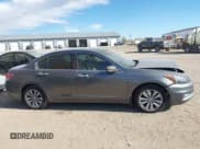 ✅ 2011 Honda Accord EX-L • VIN: 1HGCP3F82BA012057 • Lot: 43625098. Wystawiony na IAAI z przebiegiem 205 818 mil. Bezpłatny archiwum sprzedaży aukcyjnych z USA i szczegółowy raport historii pojazdu na DreamBid. Zdjęcie 13.