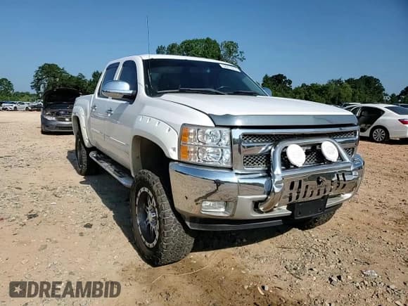 ✅ 2013 Chevrolet Silverado 1500 LT • VIN: 3GCUKSE24DG289449 • Lot: 68217814. Listed on Copart with 123,138 mi. Free auction sales archive from the USA and detailed vehicle history report at DreamBid. Image 10.