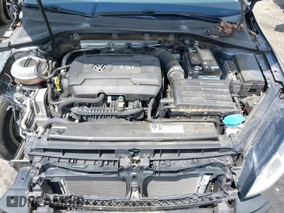 ✅ 2015 Volkswagen Golf TSI S • VIN: 3VW217AU0FM011843 • Lot: 42699022. Wystawiony na IAAI z przebiegiem 78 101 mil. Bezpłatny archiwum sprzedaży aukcyjnych z USA i szczegółowy raport historii pojazdu na DreamBid. Zdjęcie 10.