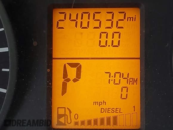 ✅ 2015 Mercedes-Benz Sprinter • VIN: WDZPE8DC7F5978980 • Lot: 43098731. Wystawiony na IAAI z przebiegiem 240 532 mil. Bezpłatny archiwum sprzedaży aukcyjnych z USA i szczegółowy raport historii pojazdu na DreamBid. Zdjęcie 15.