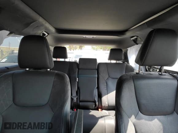 ✅ 2024 Lexus RX 450h+ Luxury • VIN: JTJCJMGA5R2014880 • Lot: 62349135. Wystawiony na Copart z przebiegiem 19 955 mil. Bezpłatny archiwum sprzedaży aukcyjnych z USA i szczegółowy raport historii pojazdu na DreamBid. Zdjęcie 10.