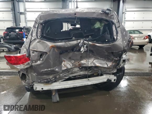 ✅ 2014 Nissan Pathfinder SL • VIN: 5N1AR2MM4EC703508 • Lot: 80161965. Wystawiony na Copart z przebiegiem 212 295 mil. Bezpłatny archiwum sprzedaży aukcyjnych z USA i szczegółowy raport historii pojazdu na DreamBid. Zdjęcie 6.