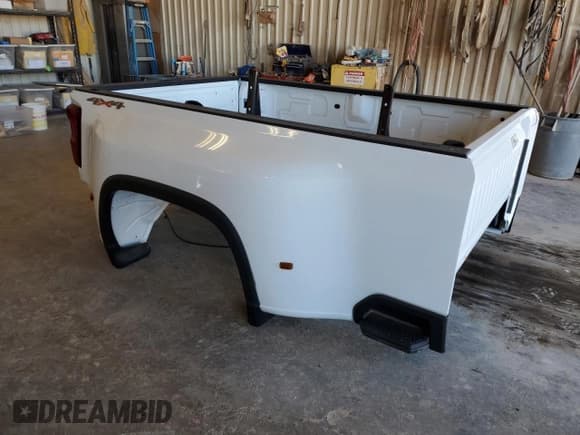 ✅ 2021 Chevrolet Silverado 1500 • VIN: BS81964744 • Лот: 81964744. Опубликован ранее на Copart с пробегом Не указан. Бесплатный доступ к архиву аукционных продаж из США и подробный отчёт об истории автомобиля на DreamBid. Изображение 1.