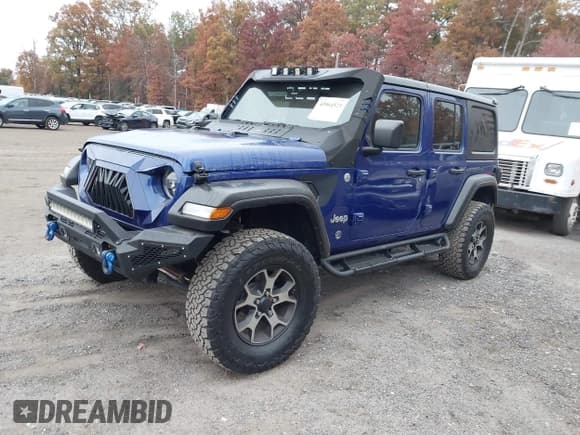 ✅ 2020 Jeep Wrangler Unlimited Sport S • VIN: 1C4HJXDG2LW258473 • Lot: 43564523. Listed on IAAI with 50,227 mi. Free auction sales archive from the USA and detailed vehicle history report at DreamBid. Image 2.