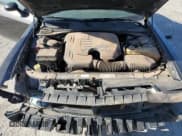 ✅ 2014 Dodge Challenger SXT • VIN: 2C3CDYAG5EH293641 • Lot: 84481854. Wystawiony na Copart z przebiegiem 121 234 mil. Bezpłatny archiwum sprzedaży aukcyjnych z USA i szczegółowy raport historii pojazdu na DreamBid. Zdjęcie 11.