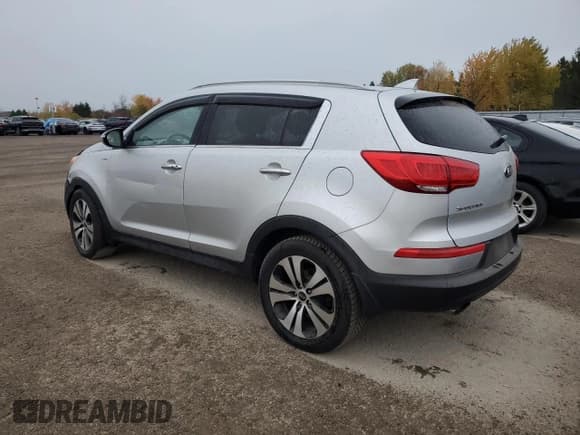 ✅ 2014 Kia Sportage SX • VIN: KNDPCCA6XE7595013 • Лот: 90096195. Опубликован ранее на Copart с пробегом 228 208 миль. Бесплатный доступ к архиву аукционных продаж из США и подробный отчёт об истории автомобиля на DreamBid. Изображение 2.