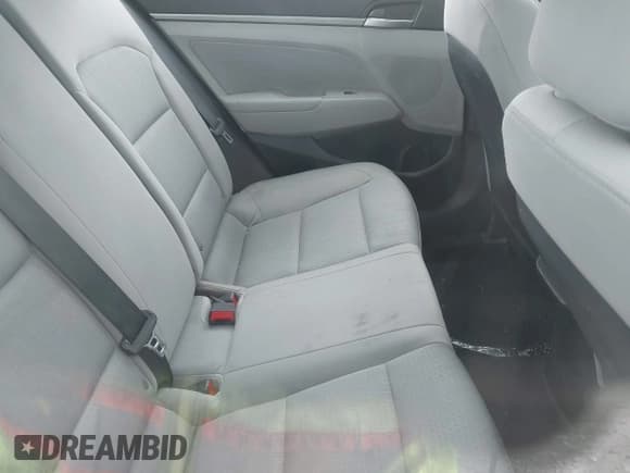 ✅ 2017 Hyundai Elantra Limited • VIN: 5NPD84LF5HH010197 • Lot: 43185033. Listed on IAAI with Not provided. Free auction sales archive from the USA and detailed vehicle history report at DreamBid. Image 8.