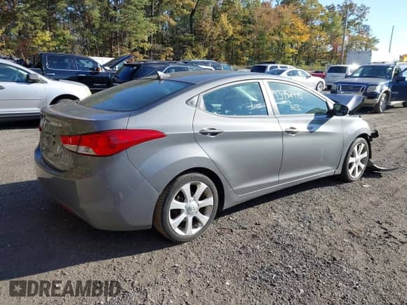 2013 Hyundai Elantra GLS with VIN 5NPDH4AE4DH261135, listed as a IAAI auction lot 43452472 with Not provided miles and . Bid and sale history available at DreamBid. Image 4.