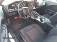 ✅ 2018 Dodge Challenger T/A • VIN: 2C3CDZBT9JH259892 • Lot: 50345824. Wystawiony na Copart z przebiegiem 49 205 mil. Bezpłatny archiwum sprzedaży aukcyjnych z USA i szczegółowy raport historii pojazdu na DreamBid. Zdjęcie 8.