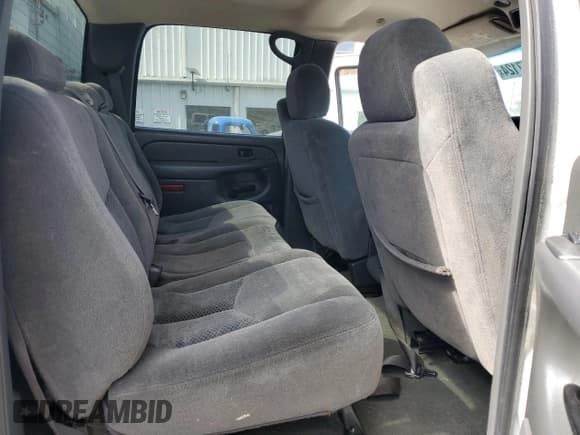 ✅ 2006 Chevrolet Silverado 2500HD LT1 • VIN: 1GCHK23U16F125070 • Лот: 76577124. Опубликован ранее на Copart с пробегом Не указан. Бесплатный доступ к архиву аукционных продаж из США и подробный отчёт об истории автомобиля на DreamBid. Изображение 10.