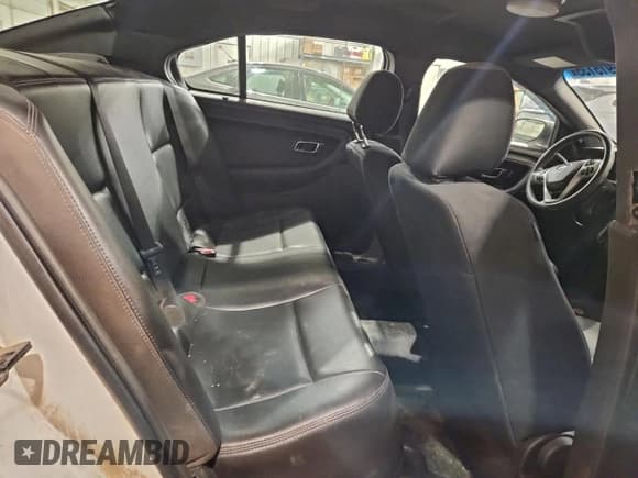 ✅ 2013 Ford Police Interceptor • VIN: 1FAHP2M82DG130472 • Lot: 96915135. Listed on Copart with 187,519 mi. Free auction sales archive from the USA and detailed vehicle history report at DreamBid. Image 10.