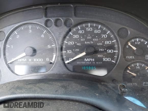 ✅ 2002 GMC Sonoma SLS • VIN: 1GTCS14W528212960 • Лот: 42658195. Опубликован ранее на IAAI с пробегом 189 885 миль. Бесплатный доступ к архиву аукционных продаж из США и подробный отчёт об истории автомобиля на DreamBid. Изображение 7.