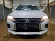 ✅ 2024 Mitsubishi Mirage ES • VIN: ML32AUHJ0RH009230 • Lot: 96900315. Wystawiony na Copart z przebiegiem 37 647 mil. Bezpłatny archiwum sprzedaży aukcyjnych z USA i szczegółowy raport historii pojazdu na DreamBid. Zdjęcie 5.