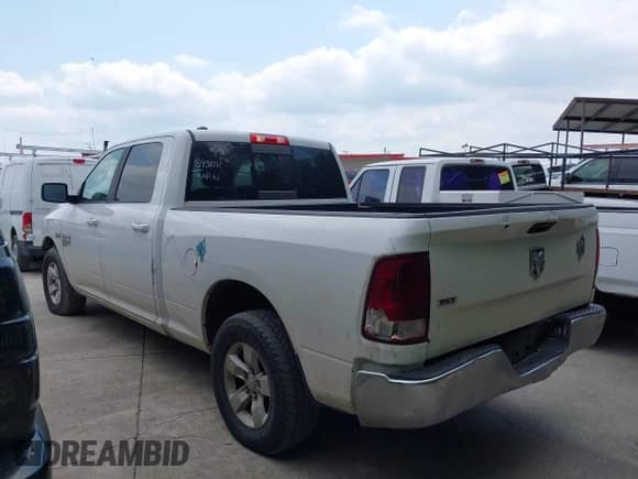 2019 Ram 1500 Big Horn z VIN 1C6RR6TT1KS593811, wystawiony jako IAAI lot #42006658 z przebiegiem 169 121 mil mil oraz . Historia ofert i sprzedaży dostępna na DreamBid. Obrazek 15.