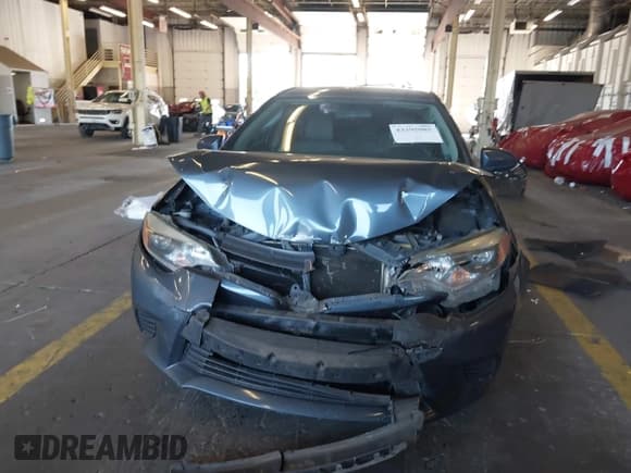 ✅ 2016 Toyota Corolla LE Eco • VIN: 2T1BPRHE4GC590034 • Lot: 43295985. Wystawiony na IAAI z przebiegiem 178 033 mil. Bezpłatny archiwum sprzedaży aukcyjnych z USA i szczegółowy raport historii pojazdu na DreamBid. Zdjęcie 12.