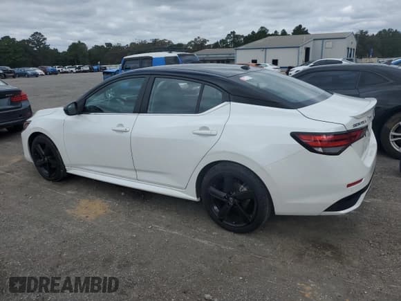 ✅ 2024 Nissan Sentra SR • VIN: 3N1AB8DV3RY292655 • Lot: 85956825. Listed on Copart with 2,285 mi. Free auction sales archive from the USA and detailed vehicle history report at DreamBid. Image 2.