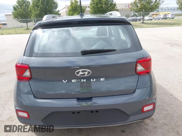 ✅ 2023 Hyundai Venue SEL • VIN: KMHRC8A32PU257701 • Lot: 43033312. Listed on IAAI with 43,071 mi. Free auction sales archive from the USA and detailed vehicle history report at DreamBid. Image 16.
