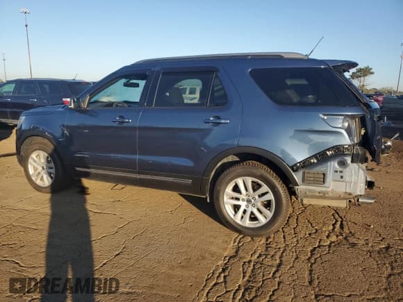 ✅ 2018 Ford Explorer XLT • VIN: 1FM5K8DH0JGC04607 • Лот: 81246915. Опубликован ранее на Copart с пробегом 19 495 миль. Бесплатный доступ к архиву аукционных продаж из США и подробный отчёт об истории автомобиля на DreamBid. Изображение 2.