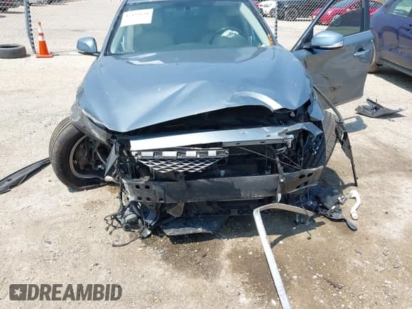 ✅ 2017 Infiniti Q50 Premium • VIN: JN1EV7AR1HM834900 • Lot: 42435638. Listed on IAAI with 76,937 mi. Free auction sales archive from the USA and detailed vehicle history report at DreamBid. Image 6.