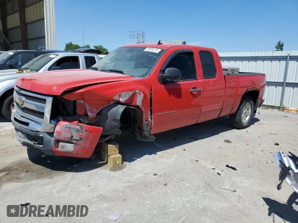 ✅ 2010 Chevrolet Silverado 1500 LT • VIN: 1GCSKSE36AZ226381 • Lot: 58684224. Listed on Copart with 133,072 mi. Free auction sales archive from the USA and detailed vehicle history report at DreamBid. Image 1.