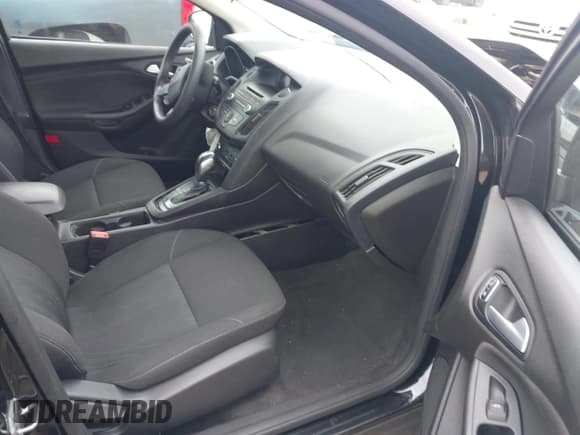 ✅ 2015 Ford Focus SE • VIN: 1FADP3K27FL288562 • Лот: 43343022. Опубликован ранее на IAAI с пробегом 108 944 миль. Бесплатный доступ к архиву аукционных продаж из США и подробный отчёт об истории автомобиля на DreamBid. Изображение 5.