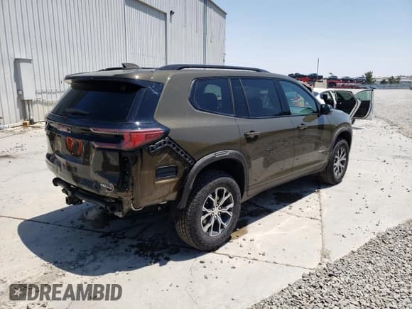 ✅ 2025 GMC Acadia AWD AT4 • VIN: 1GKENPRS7SJ117631 • Lot: 64413905. Listed on Copart with 2,460 mi. Free auction sales archive from the USA and detailed vehicle history report at DreamBid. Image 3.