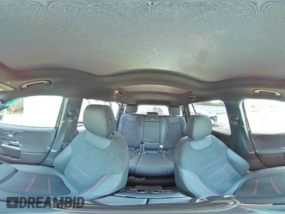 ✅ 2024 Mercedes-Benz EQB 300 • VIN: W1N9M0KB8RN109986 • Lot: 71323445. Wystawiony na Copart z przebiegiem 4 957 mil. Bezpłatny archiwum sprzedaży aukcyjnych z USA i szczegółowy raport historii pojazdu na DreamBid. Zdjęcie 14.