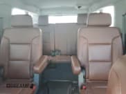 ✅ 2020 Chevrolet Suburban Premier • VIN: 1GNSKJKJ6LR108337 • Lot: 81104735. Wystawiony na Copart z przebiegiem 62 329 mil. Bezpłatny archiwum sprzedaży aukcyjnych z USA i szczegółowy raport historii pojazdu na DreamBid. Zdjęcie 10.