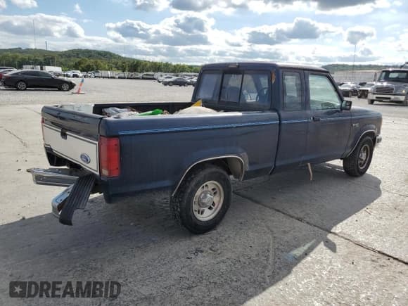 ✅ 1991 Ford Ranger Splash • VIN: 1FTCR14X4MPB18730 • Lot: 71754514. Wystawiony na Copart z przebiegiem 91 904 mil. Bezpłatny archiwum sprzedaży aukcyjnych z USA i szczegółowy raport historii pojazdu na DreamBid. Zdjęcie 3.