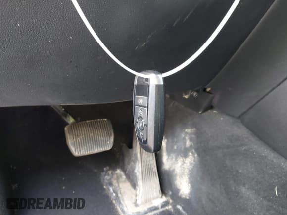 ✅ 2022 Ford Explorer XLT • VIN: 1FMSK7DH2NGC35828 • Lot: 41934116. Wystawiony na IAAI z przebiegiem 46 332 mil. Bezpłatny archiwum sprzedaży aukcyjnych z USA i szczegółowy raport historii pojazdu na DreamBid. Zdjęcie 11.