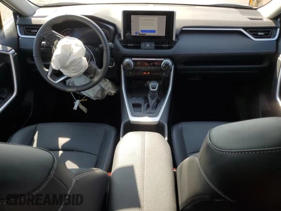 ✅ 2024 Toyota RAV4 XLE Premium • VIN: 2T3C1RFVXRW341741 • Lot: 89714675. Listed on Copart with 7,179 mi. Free auction sales archive from the USA and detailed vehicle history report at DreamBid. Image 8.