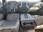 ✅ 2020 Chevrolet Silverado 1500 RST • VIN: 3GCPWDET1LG410264 • Lot: 46705815. Wystawiony na Copart z przebiegiem Nie podano. Bezpłatny archiwum sprzedaży aukcyjnych z USA i szczegółowy raport historii pojazdu na DreamBid. Zdjęcie 8.